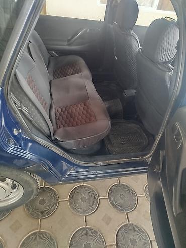 Унаа сатуу: Volkswagen Passat: 1994 г., 1.8 л, Кол менен иштөөчү, Бензин, Седан — 8