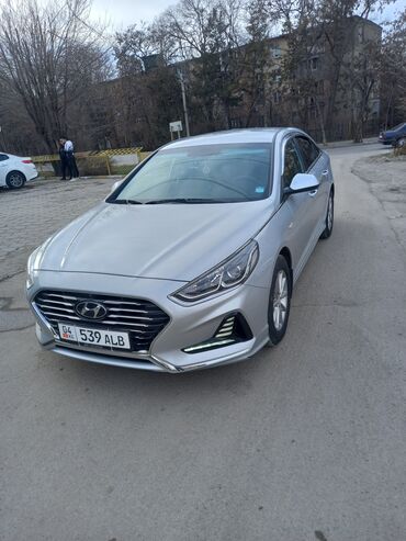 Hyundai: Продаю хундай саната 
2019г 2л газ
состояние хорошее