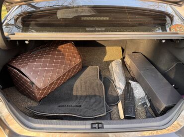 Toyota: Toyota Camry: 2018 г., 2.5 л, Автомат, Гибрид, Седан — 18