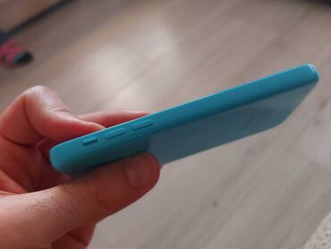 Apple iPhone: Apple iPhone iPhone 5c — 8