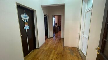 Həyət evləri və villaların satışı: M.Ə. Rəsulzadə qəs. 5 otaqlı, 270 kv. m, Kredit yoxdur, Orta təmir -da lalafo.az — 18 Həyət evləri və villaların satışı: M.Ə. Rəsulzadə qəs. 5 otaqlı, 270 kv. m, Kredit yoxdur, Orta təmir — 18