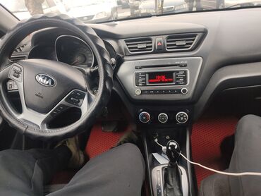 Kia: Kia Rio: 2016 г., 1.6 л, Автомат, Бензин, Хэтчбэк