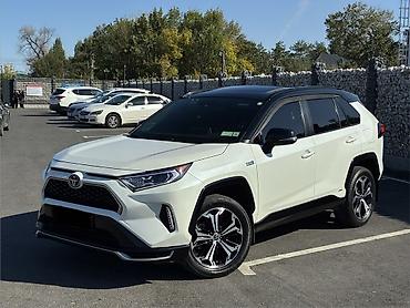 Toyota RAV4: 2021 г., 2.5 л, Автомат, Гибрид, Кроссовер