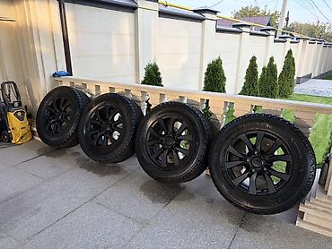 255 40 21: Комплект из 4 колес на дисках Toyota. - Диски: оригинальные литые — 1