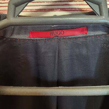 Pencəklər: Hugo Boss brendinin orijinal pencəyi. İdeal vəziyyətdədir, üzərində — 4