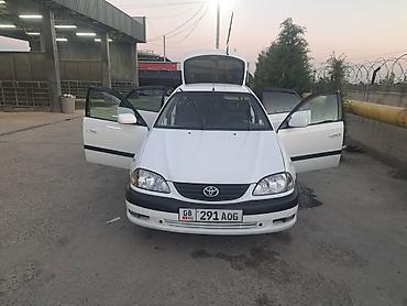 e klass: Toyota Avensis: 2001 г., 2 л, Автомат, Бензин, Лифтбек — 4