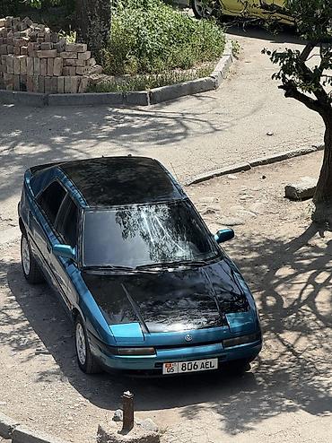 Продажа авто: Mazda 323: 1992 г., 1.5 л, Механика, Бензин, Седан — 1