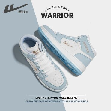 мужские высокие кроссовки: Новые высокие кеды фирмы бренда warrior размер 41 цвет голубой