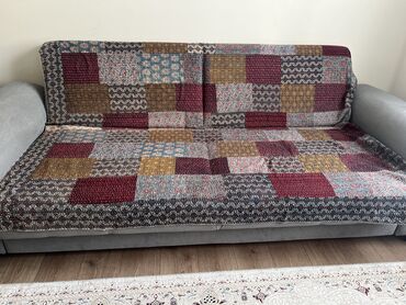 двухместный диван раскладной: Диван-кровать, цвет - Серый, Б/у