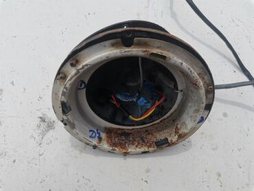 Auto delovi: Solja fara desna Lada 2121,21213,21214 Niva. Polovno, ocuvano. Skinuto — 10