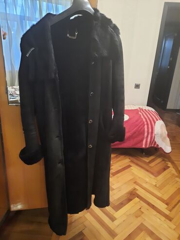 дубленка: Пальто XL (EU 42), цвет - Черный