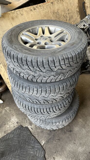 Дөңгөлөктөр монтажда: Дөңгөлөктөр монтажда 265 / 65 / R 17, Кыш, Колдонулган, Комплект, Жол тандабастар (АТ/МТ), Куйма, тешиктери - 6