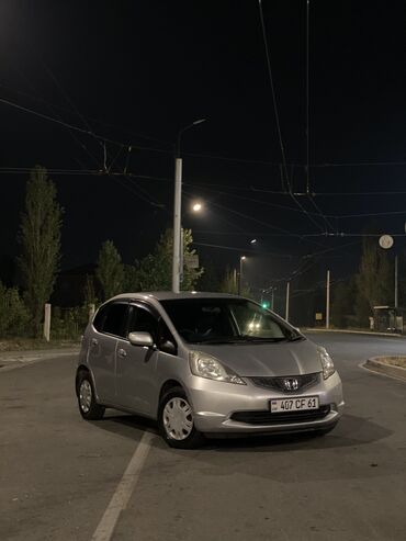 daewoo matiz 2008: Honda Fit: 2008 г., 1.3 л, Вариатор, Бензин, Седан