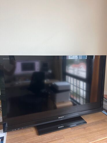 Televizorlar: 105 sm genis ekran,Yaponiya brendi Sony Bravia plazma tv teze kimidi