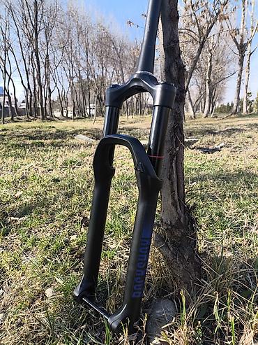 воздушный вилка: Вилка для МТБ RockShox Gold 35 RL 140mm. Состояние вилки:Идеальное — 1