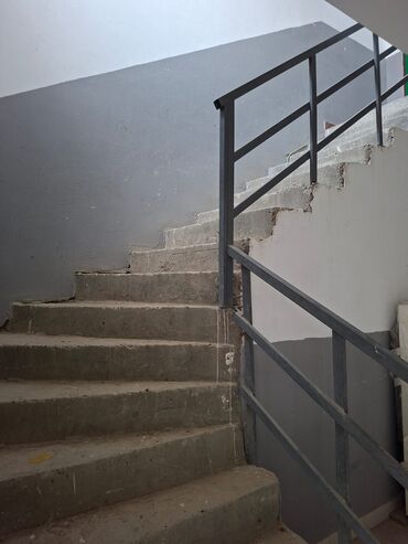 Uzunmüddətli kirayə mənzillər: 2 otaqlı mənzil – geniş və işıqlı plan Xüsusiyyətlər: - Aydın — 3