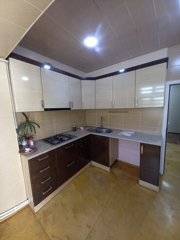metbex divanları: MDF mətbəx mebeli 450 manat ölçün2×2 yə üzərində tək moyka verilir
