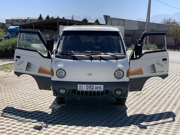 Hyundai: Hyundai Porter: 2002 г., 2.5 л, Механика, Дизель — 4