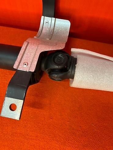 Карданные валы: Задний карданный вал Cadillac Новый, Оригинал — 11