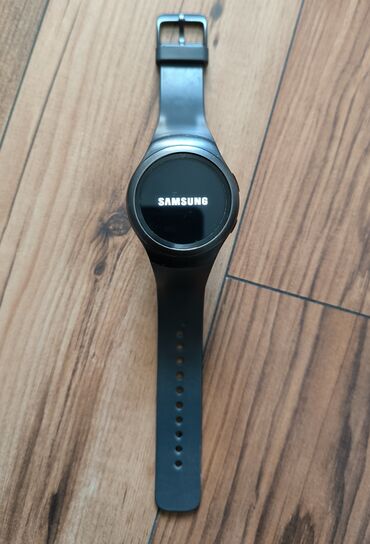 смарт сааттар: Продаю часы Samsung Gear S2 б.у в комплекте только зарядка. Писать