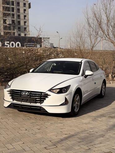 Hyundai: Hyundai Sonata: 2021 г., 2 л, Автомат, Газ, Седан — 2