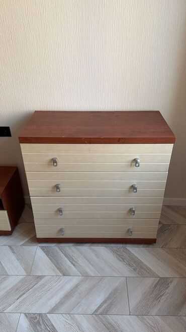 Спальные гарнитуры: Спальный гарнитур, Б/у, Двуспальная кровать, Шкаф, Комод, Белоруссия, ДСП, Самовывоз, цвет - Бежевый — 7