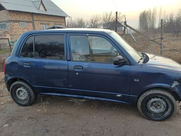 жетур машина: Daihatsu Cuore: 1998 г., 1 л, Механика, Бензин, Универсал