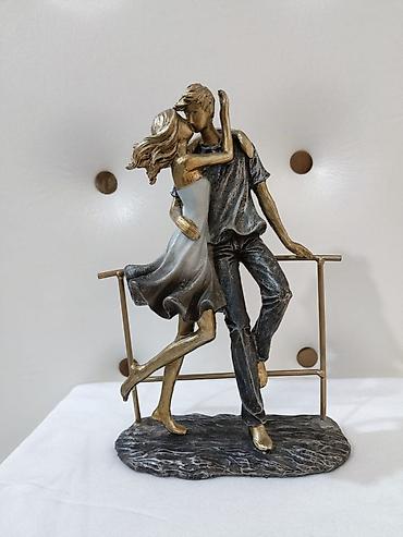 Heykəlciklər: Suveñír dékór.Yéñídír.qútúdàdír,Çatdírilmà múmkúñdúr.qíymetlér — 16