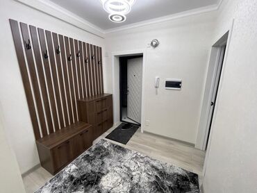 токмок продаю квартиру: 3 комнаты, Душевая кабина, Постельное белье, Кондиционер