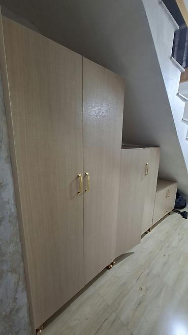 skaflar: Düz dolab, Dəhliz üçün, Açılan, Quraşdırıla bilən, 4 qapılı — 1