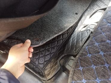 Honda: Honda CR-V: 2003 г., 2 л, Автомат, Бензин at lalafo.kg — 18 Honda: Honda CR-V: 2003 г., 2 л, Автомат, Бензин — 18