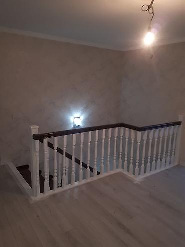 Деревянные лестницы: Деревянная лестница Для дома, Форма лестницы: Много-маршевая, Стиль: Классический — 2