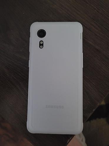 64: Samsung Galaxy XCover 5, Б/у, 64 ГБ, цвет - Белый, 1 SIM — 1