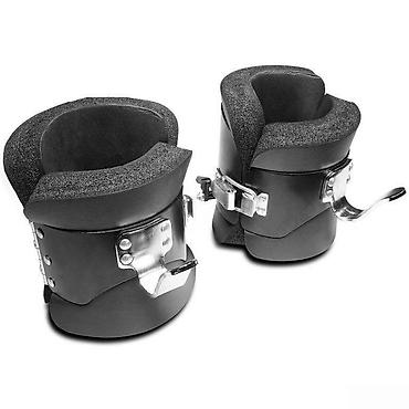 moped prava: Ayaq üçün qarmaqAyaq üçün qarmaq Təsvir: Ayaq üçün qarmaq (foot hook) — 1