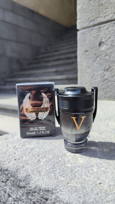 Ətriyyat: 😎Invictus parfum dubay klass 50ml qaliciliqi 6.7 saat etrafi baqli lalafo.az -da Ətriyyat: 😎Invictus parfum dubay klass 50ml qaliciliqi 6.7 saat etrafi baqli