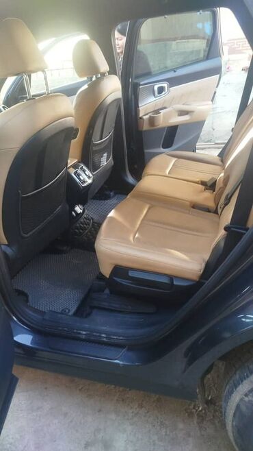 Kia: Kia Sorento: 2021 г., 2.5 л, Бензин, Кроссовер — 7