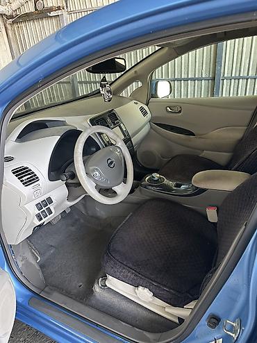 byd e6: Nissan Leaf: 2011 г., 1 л, Робот, Электромобиль, Хэтчбэк — 6