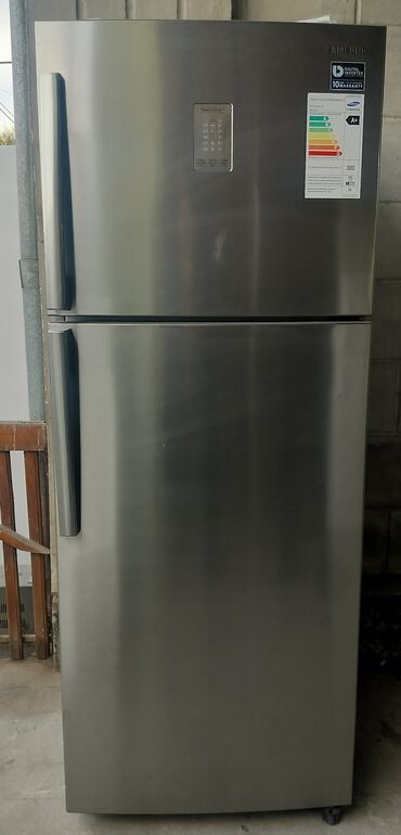 ремонт холодилник: Холодильник Samsung, Б/у, Двухкамерный, No frost, 65 * 190 * 65