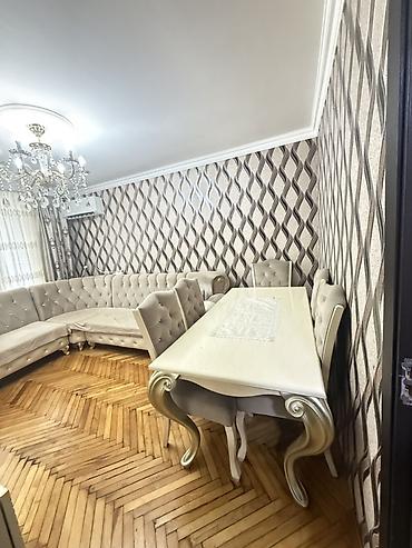 Mətbəx mebeli: 🏠 MƏRKƏZDƏ 2 OTAQLI MƏNZİL SATILIR 📍 Ünvan: Sumqayıt şəhəri, 3-cü — 15
