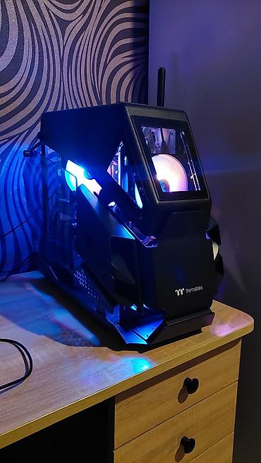 thermaltake: Thermaltake AH T200 "helikopter" üslubunda dizayn edilmiş, açıq — 1