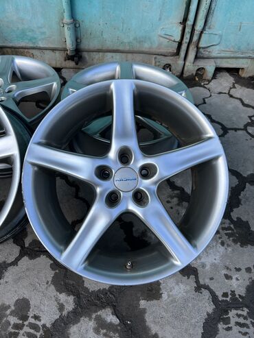 Диски: Литые Диски R 18 Комплект, отверстий - 5, Б/у — 10