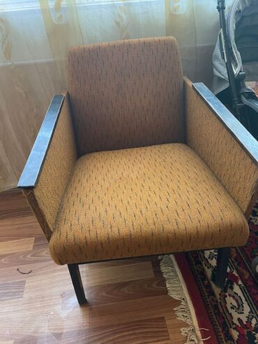 Кресла: Нераскладное кресло, Для дома, гостиной, Б/у