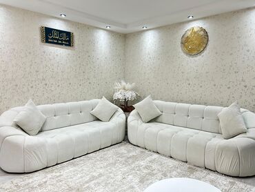 Digər mebel: Tehi2 eded divan .cutu 1500azn. Baha alinib. sadedi. ünvan