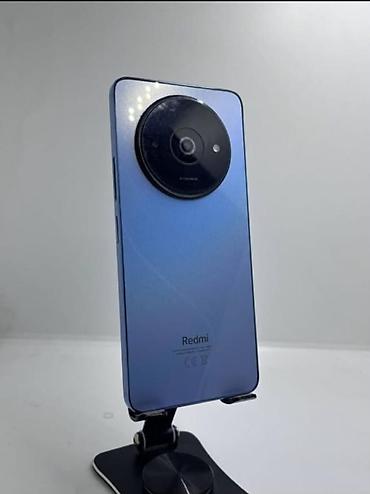 redmi 13 с: Смартфон Redmi А3 (серия Note) в голубом цвете. Ключевые особенности — 3