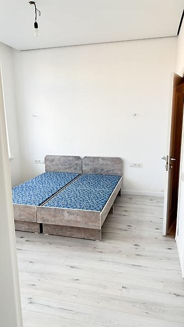 Долгосрочная аренда комнат: 140 м², Без мебели — 18