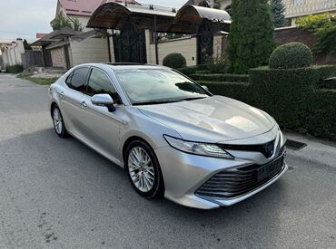 Toyota: Toyota Camry: 2017 г., 2.5 л, Вариатор, Гибрид, Седан