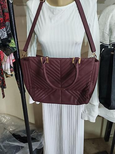 Torbe: Ženske torbe – više modela - Elegantna crna torba za svaki dan — 2