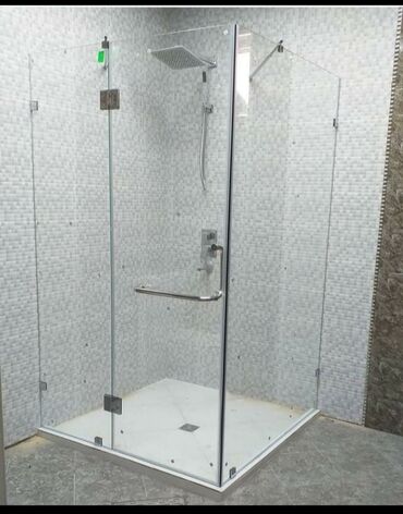 Duş kabinaları, arakəsmələr: Yeni Arakəsmə, Künc üçün, Pulsuz çatdırılma — 21