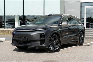 саньенг корандо купить: Lixiang L6: 2026 г., 1.5 л, Автомат, Гибрид, Кроссовер — 1