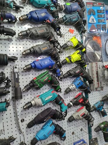 zaryatqa direli: Müxtəlif rənglərdə və modellərdə təklif olunan bu elektrik matqablar